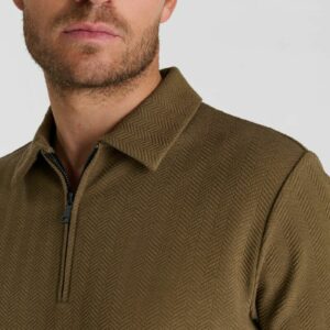 Polo zippé camel