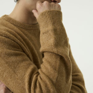 Pull camel avec laine